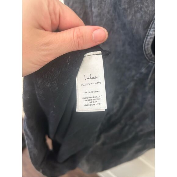 Lulu’s NWT Casual Cutie Washed Gray Short Sleeve Romper, Sz Medium, MP $58 - Picture 8 of 13